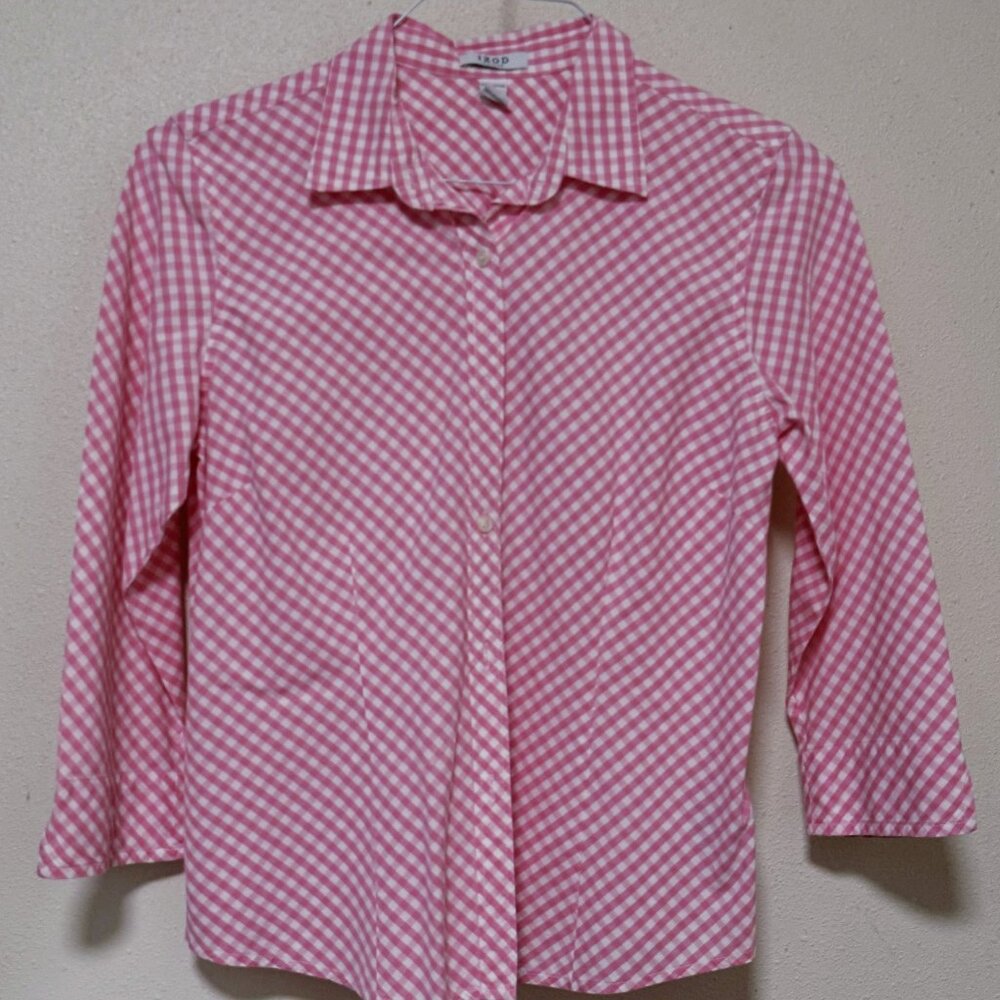 Izod pink gingham blouse, size MP, cotton